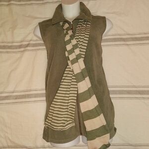 Fleece Zip Up Vest with Scarf